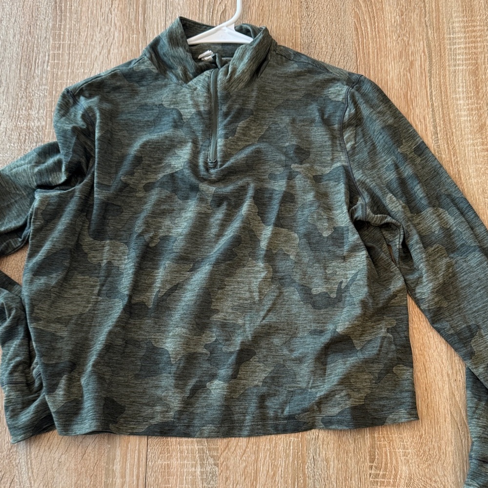 Dunham Green Camo Sweatshirt
